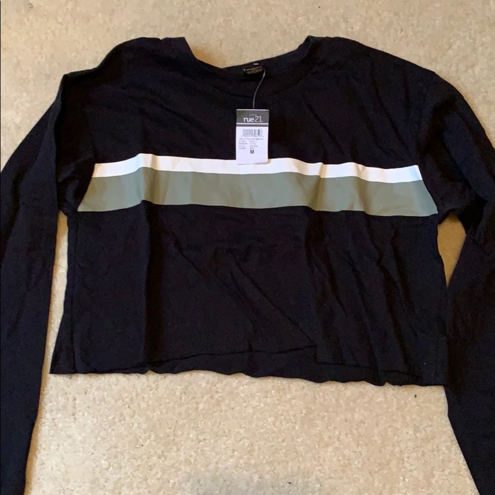 Rue 21 crop top
